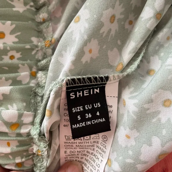 SHEIN Green Floral Ruffle Skirt - Picture 3 of 3